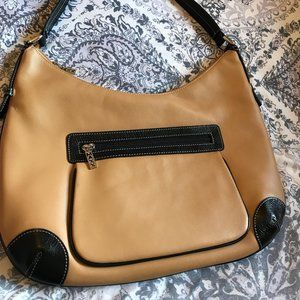 MAXX New York Leather Boho purse
